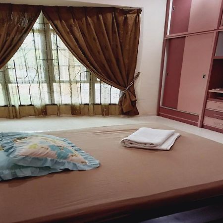Bukit Baru Homestay Малакка Экстерьер фото