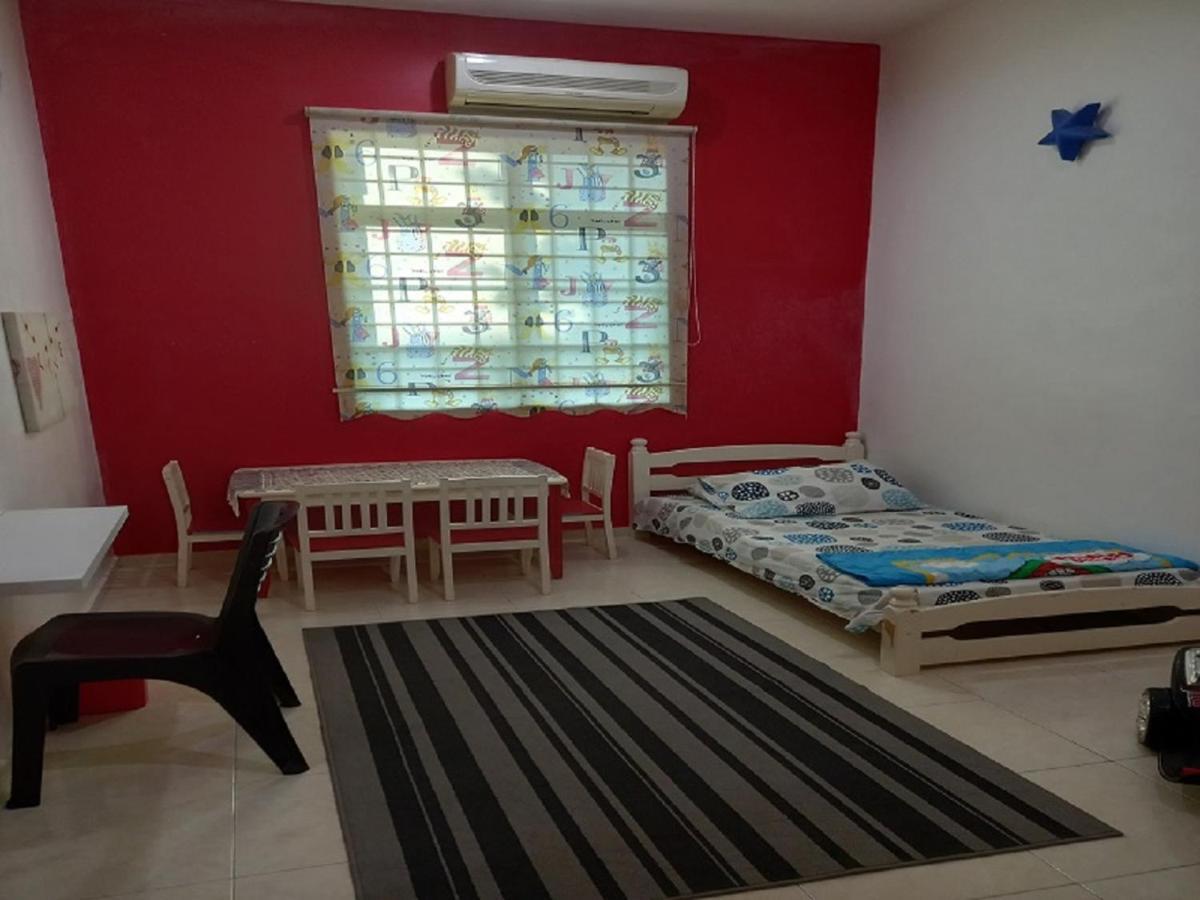 Bukit Baru Homestay Малакка Экстерьер фото