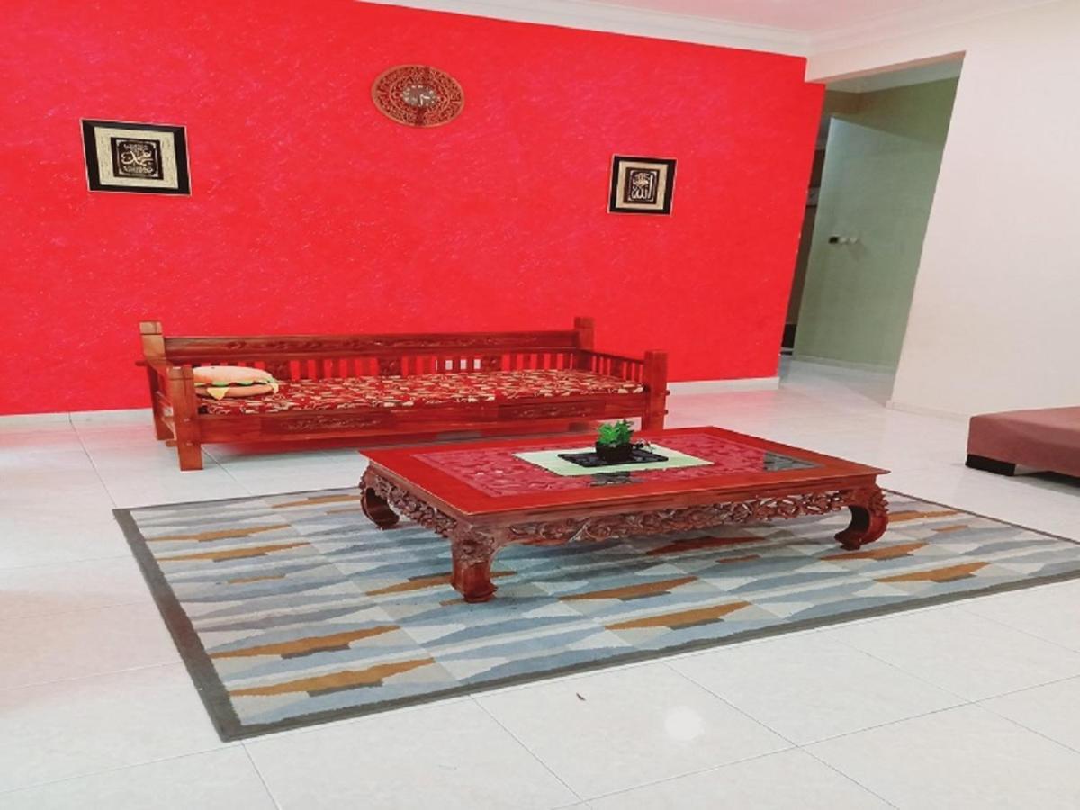 Bukit Baru Homestay Малакка Экстерьер фото